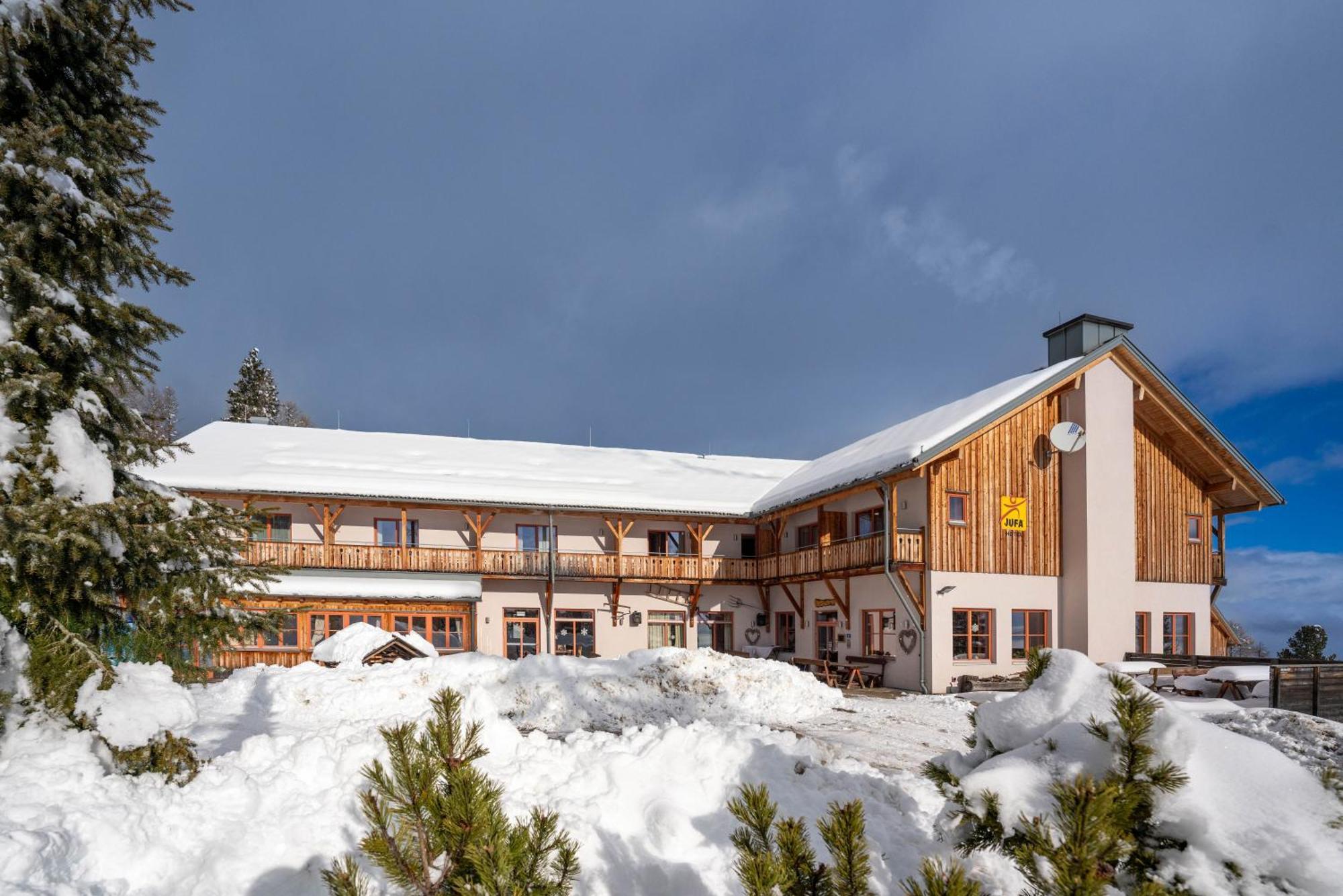 Jufa Hotel Hochrindl Extérieur photo