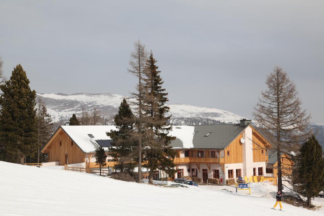 Jufa Hotel Hochrindl Extérieur photo